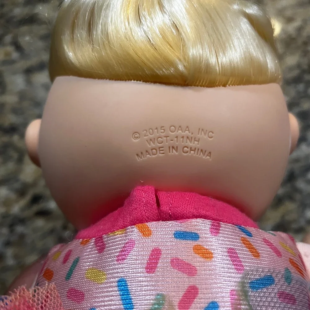 Cabbage Patch Kids‎ Blonde Blue Eye Baby Doll Rainbow Tutu Sprinkle Top 2015
